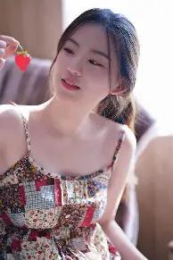 孕肚闪耀朱,珠携父共度,时光,滚球购买平台,滚球平台官方网站,滚球平台,(集团)官方网站,十大滚球购买平台